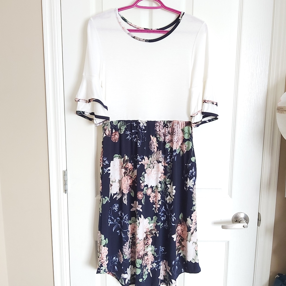 NWOT Égs Midi Dress